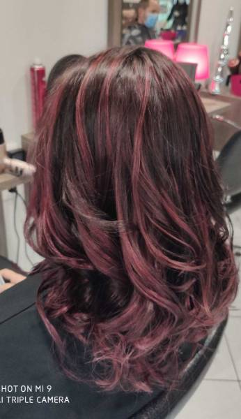 Après couleur et mèches colorées